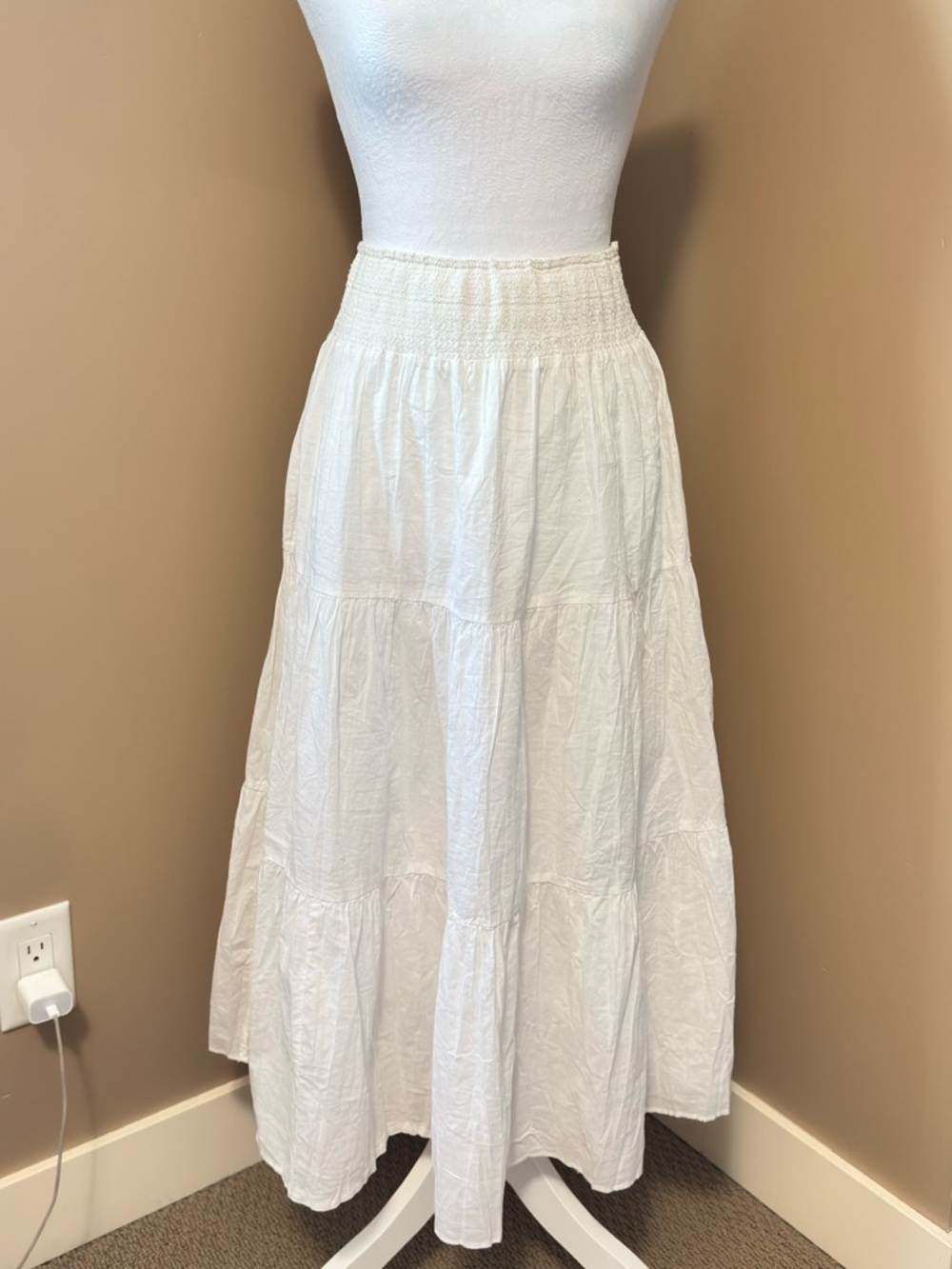 Women’s White Tiered Maxi Midi Skirt